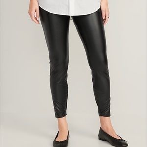 NWT Old Navy Faux Leather Pants; Black